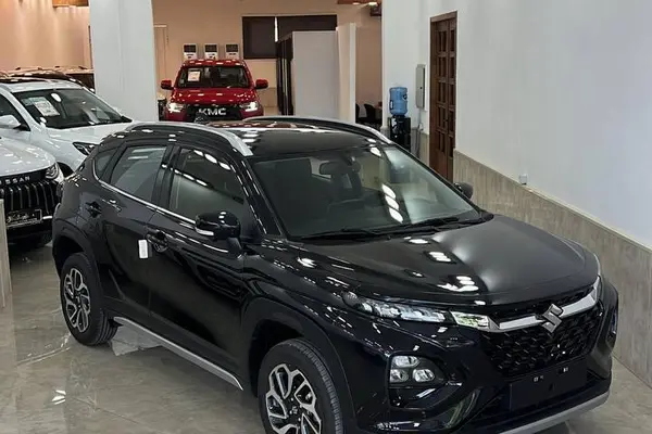 عکس سوزوکی فرانکس هیبرید