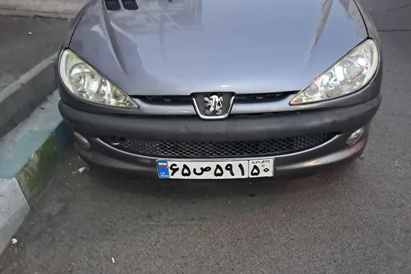 پژو 206