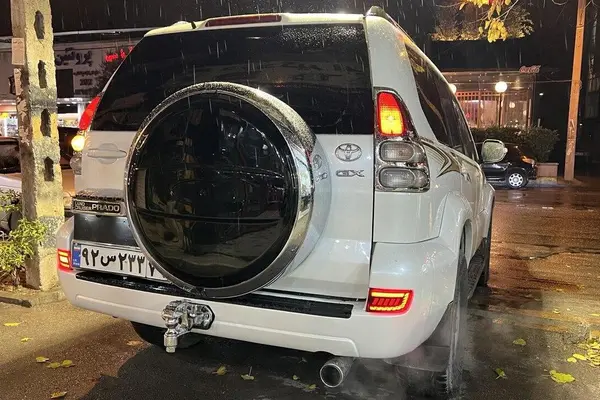 تویوتا پرادو  چهار در