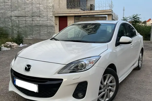 عکس مزدا 3 نیو صندوق دار
