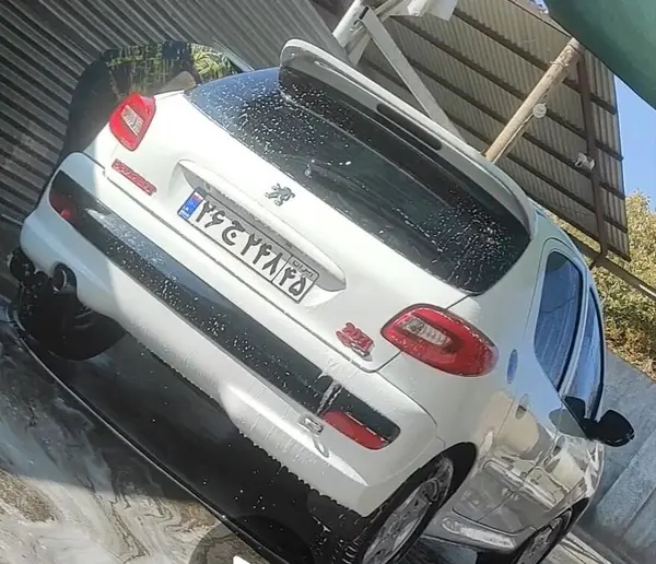 پژو 207