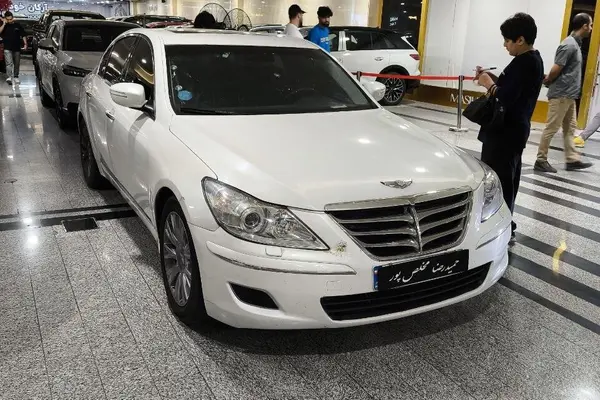 هیوندای جنسیس