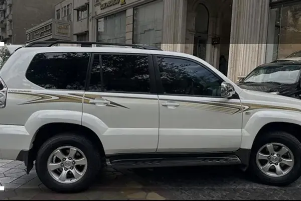تویوتا پرادو  چهار در