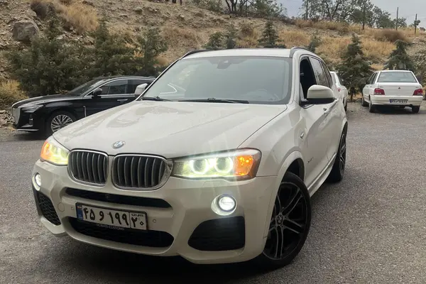 بی ام و X3