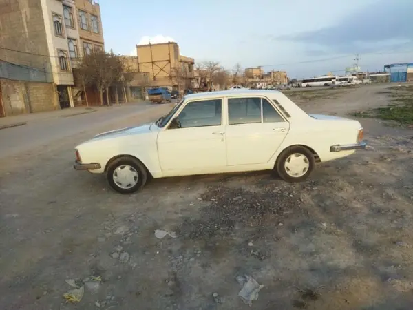 پیکان سدان