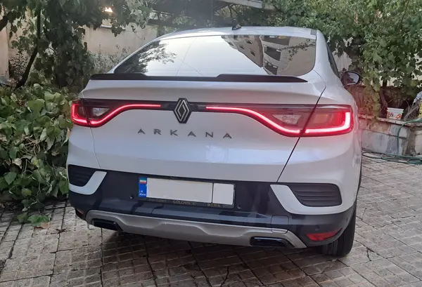 عکس رنو آرکانا XM3