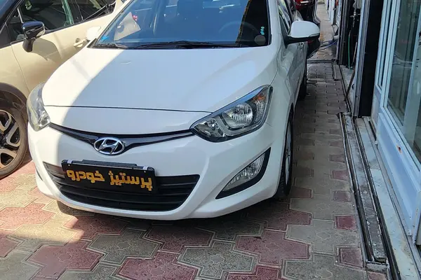 عکس هیوندای i20