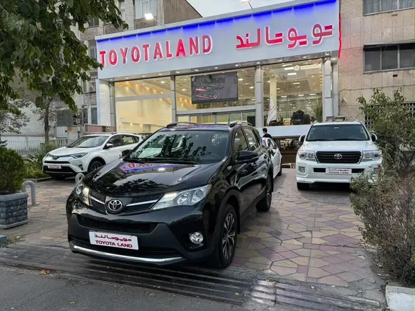تویوتا راوفور