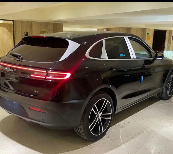 عکس ایرس HM5 EREV