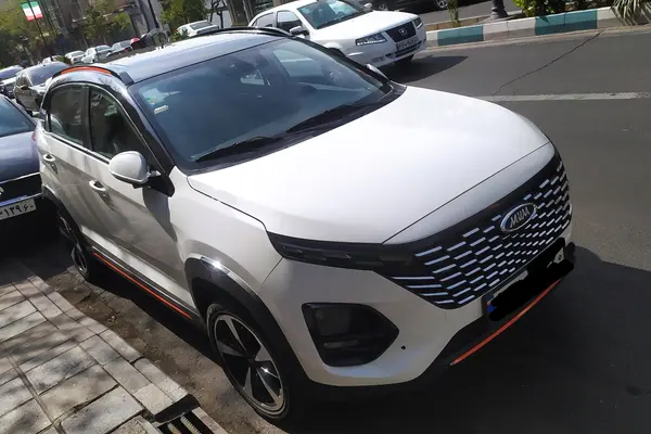 ام وی ام X33 کراس