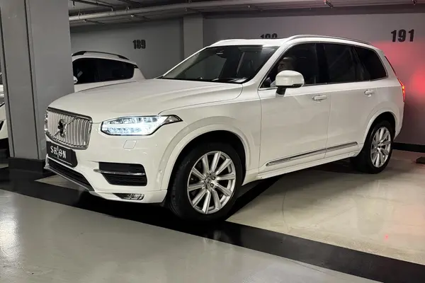 ولوو XC90