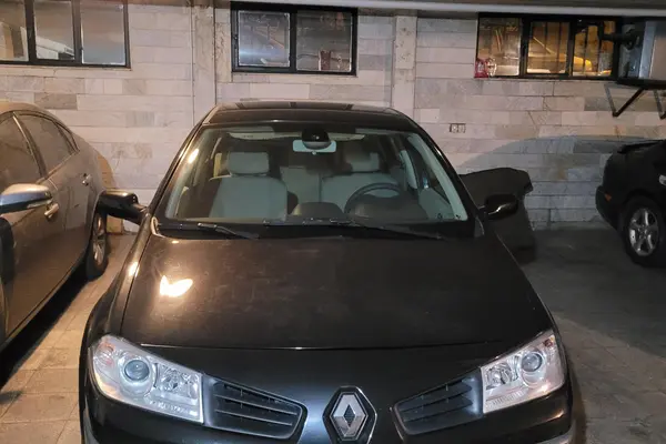 عکس رنو مگان (مونتاژ)