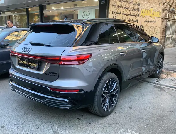 آئودی Q5 e-tron