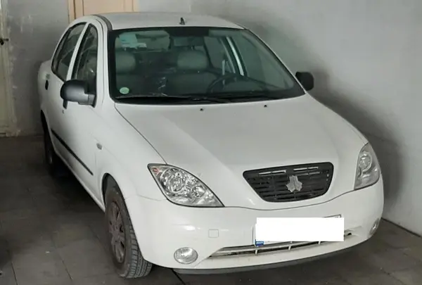 تیبا صندوق دار