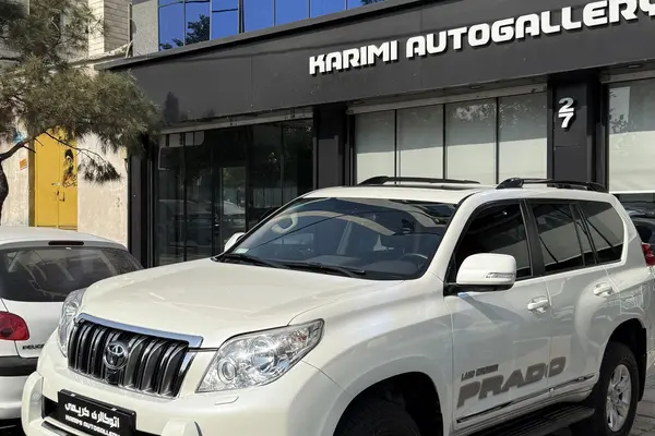 تویوتا پرادو  چهار در