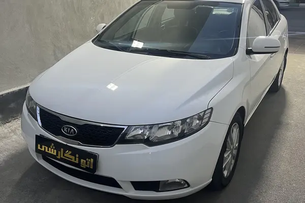 عکس کیا سراتو (مونتاژ)