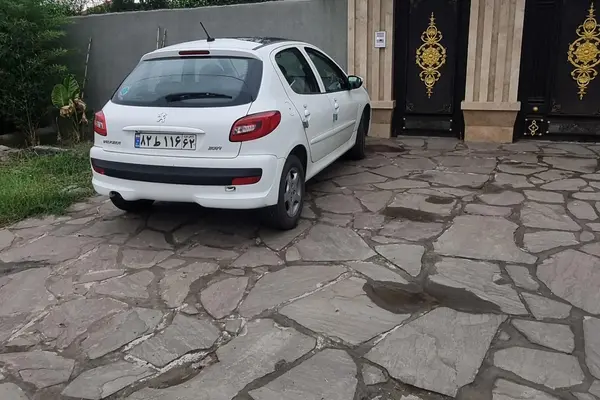 پژو 207