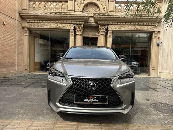 لکسوس NX