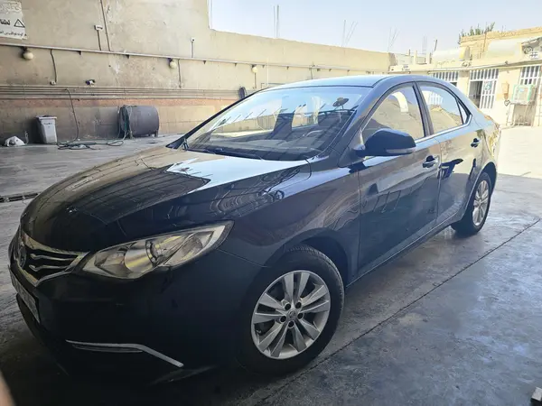 عکس ام جی 360