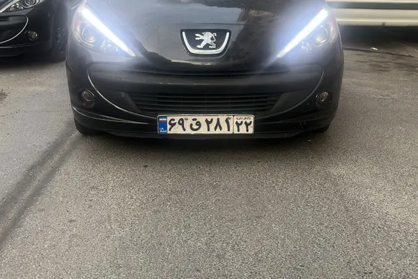 پژو 207