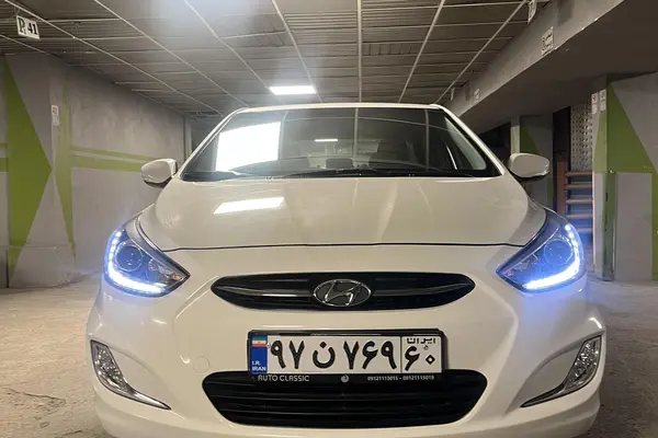 عکس هیوندای اکسنت (مونتاژ)