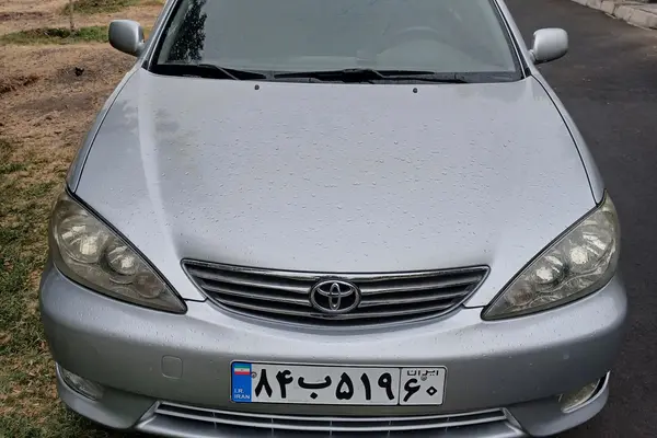 تویوتا کمری
