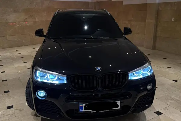 بی ام و X3