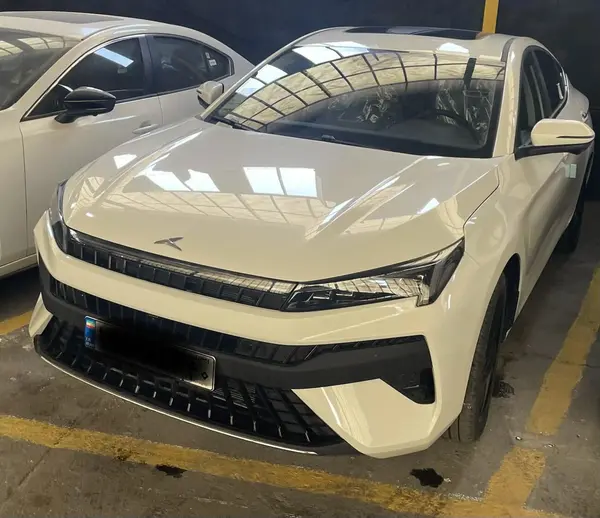 کی ام سی J7