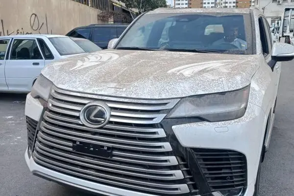 عکس لکسوس LX