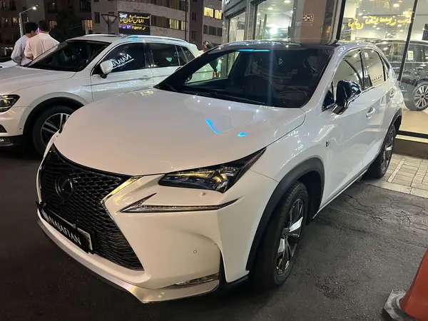 لکسوس NX هیبرید