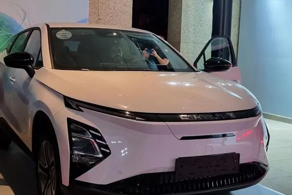 فونیکس FX EV