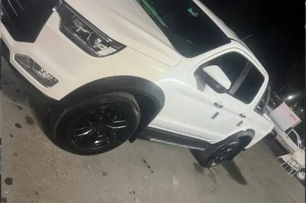 کی ام سی T8