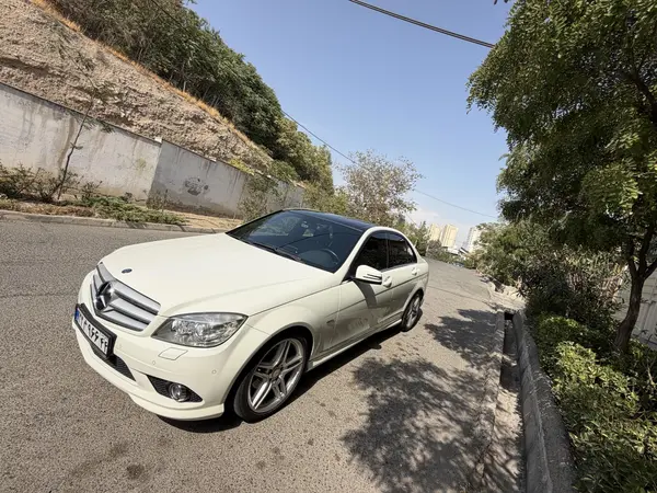 عکس بنز کلاس C
