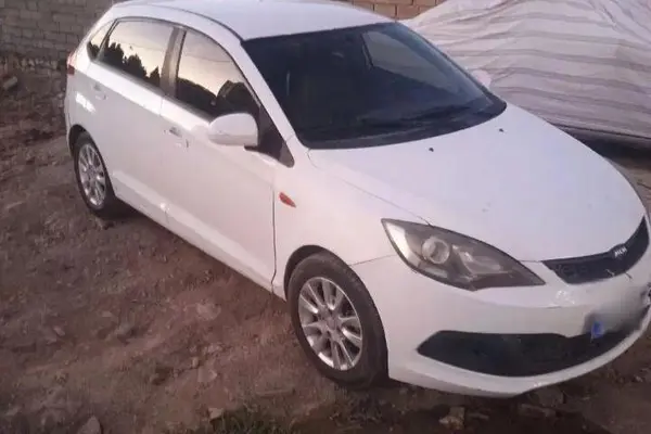 عکس ام وی ام 315هاچ بک