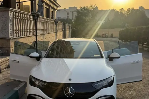 عکس بنز EQE Sedan