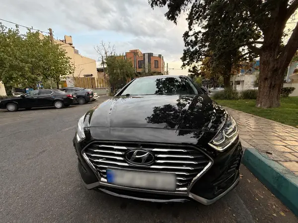 هیوندای سوناتا هیبرید
