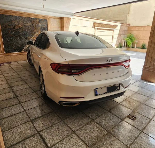 عکس هیوندای آزرا (گرنجور)