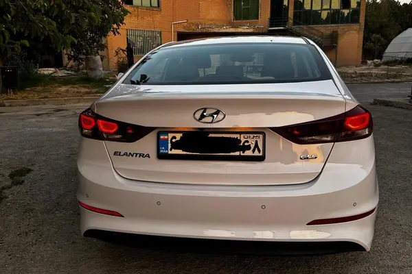 عکس هیوندای النترا