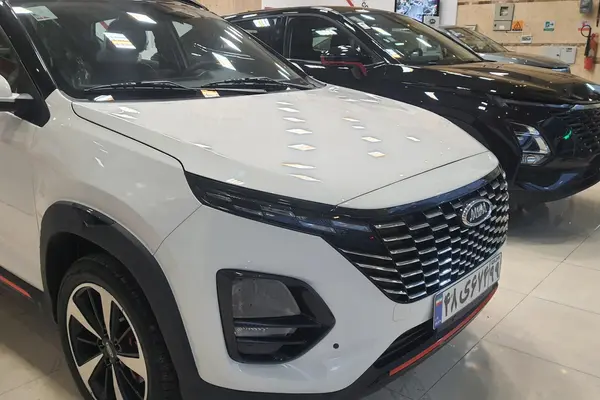 ام وی ام X33 کراس