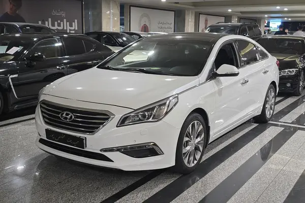عکس هیوندای سوناتا