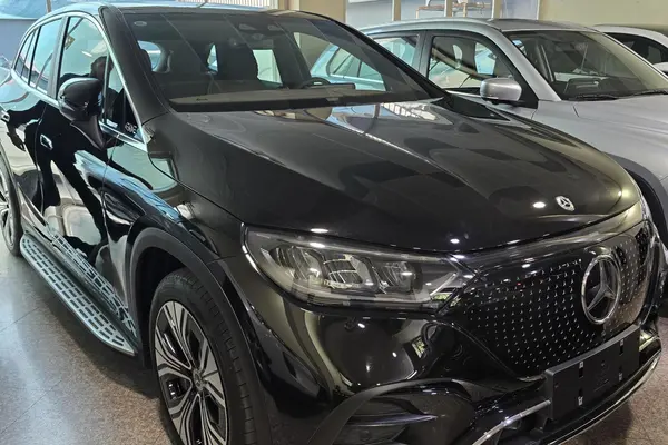 بنز EQE SUV