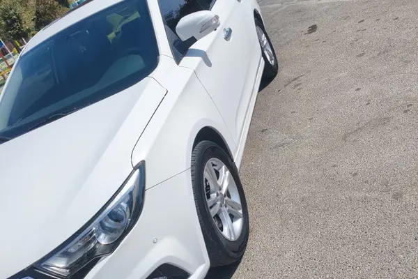 بسترن B30