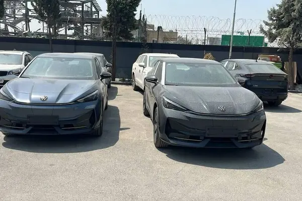 فولکس آی دی یونیکس