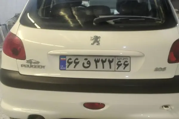 پژو 206
