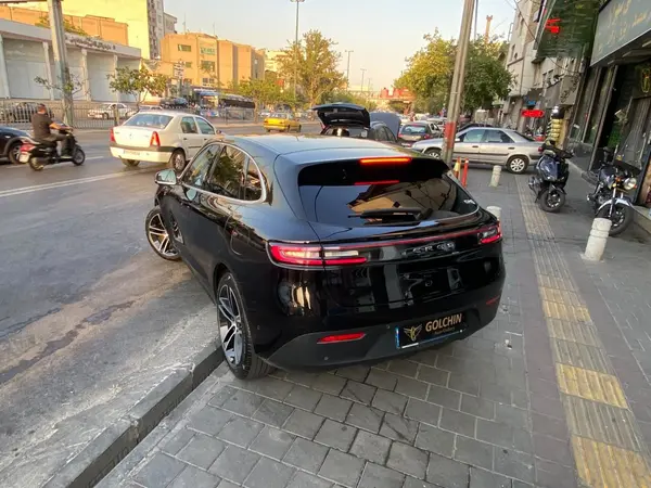 عکس ایرس HM5 EREV