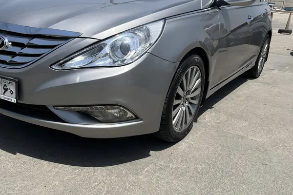 عکس هیوندای سوناتا