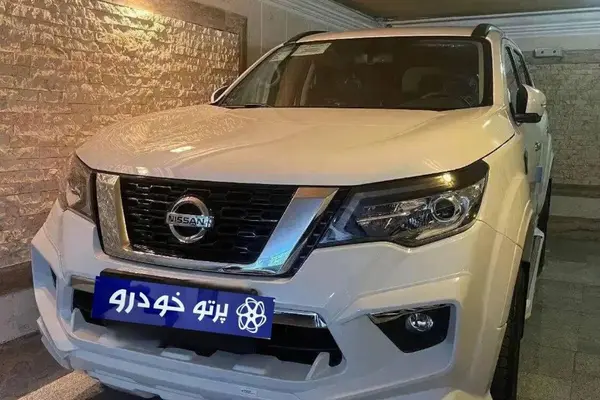 نیسان ترا