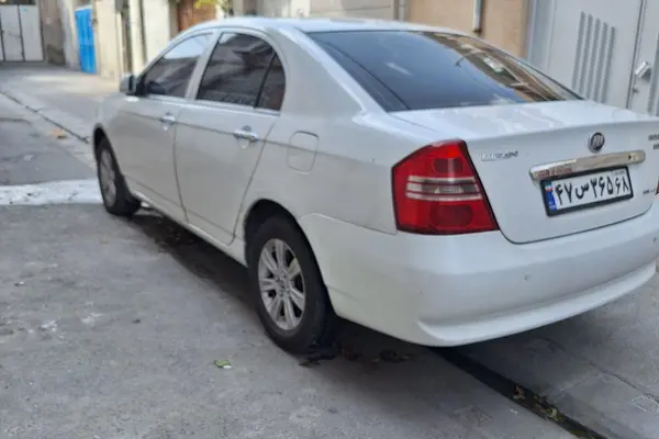 عکس لیفان 620