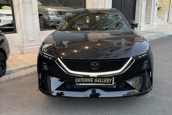 عکس مزدا EZ60 EREV