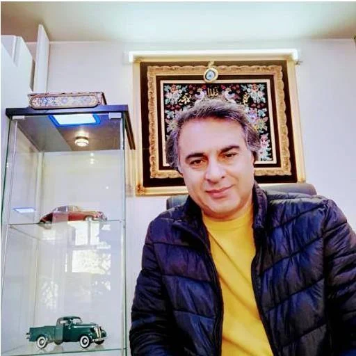 مدیر نمایشگاه اتومبیل اتوسان